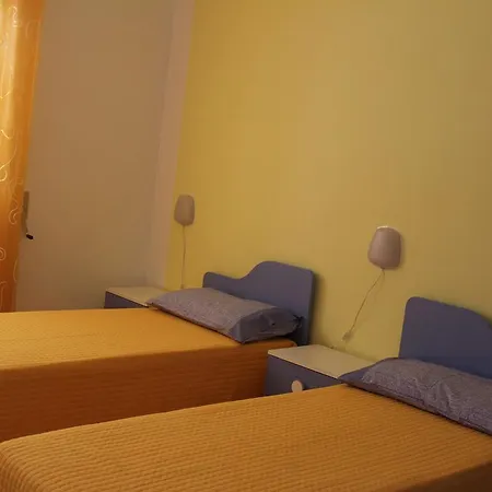 Solemare Bed and Breakfast Λέτσε